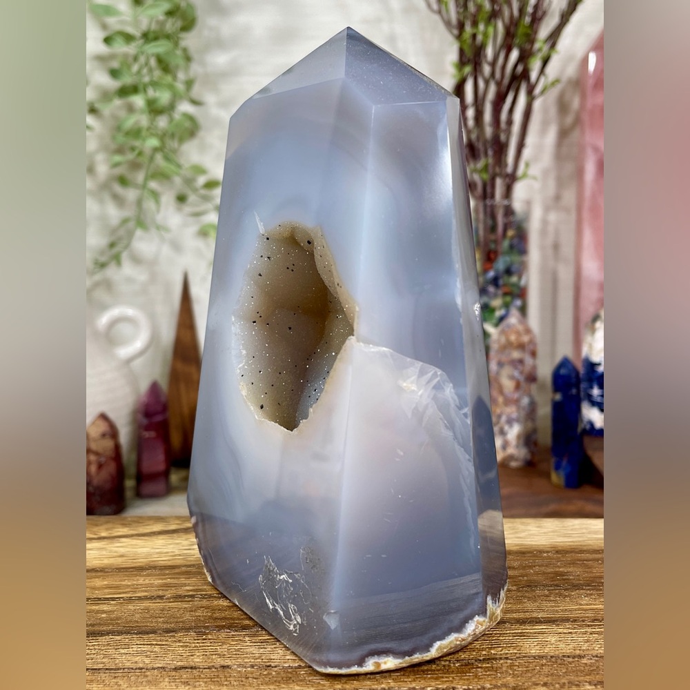 1615 Blue Agate Crystal Tower with Large Druzy Cave - Picture 5 of 17